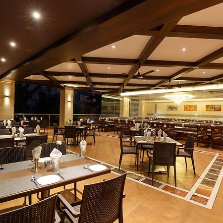 Hotel Ayodhya Kolhapur Extérieur photo
