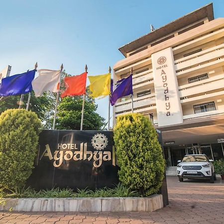Hotel Ayodhya Kolhapur Extérieur photo