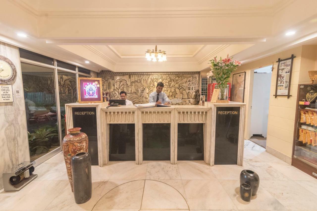 Hotel Ayodhya Kolhapur Extérieur photo
