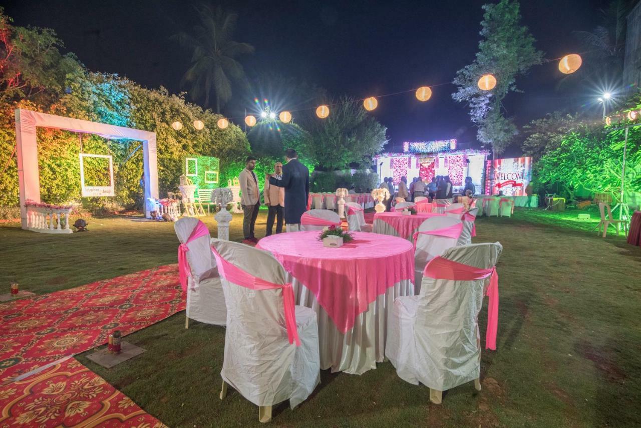Hotel Ayodhya Kolhapur Extérieur photo